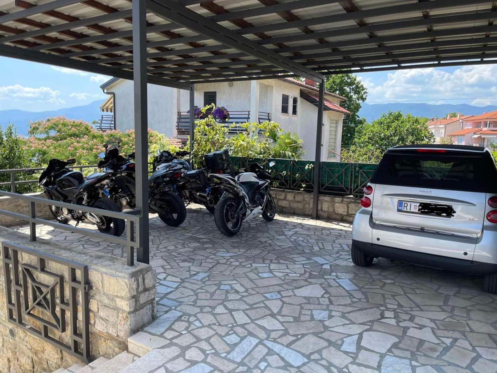 Deluxe Apartment Dora With A Private Parking, Terrace And See View Rijeka Ngoại thất bức ảnh