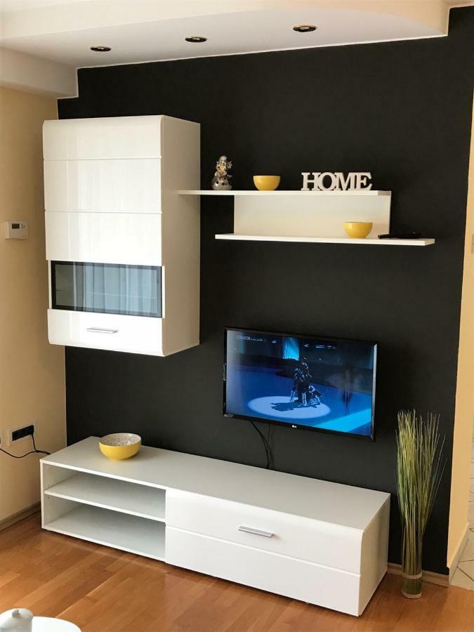 Deluxe Apartment Dora With A Private Parking, Terrace And See View Rijeka Ngoại thất bức ảnh